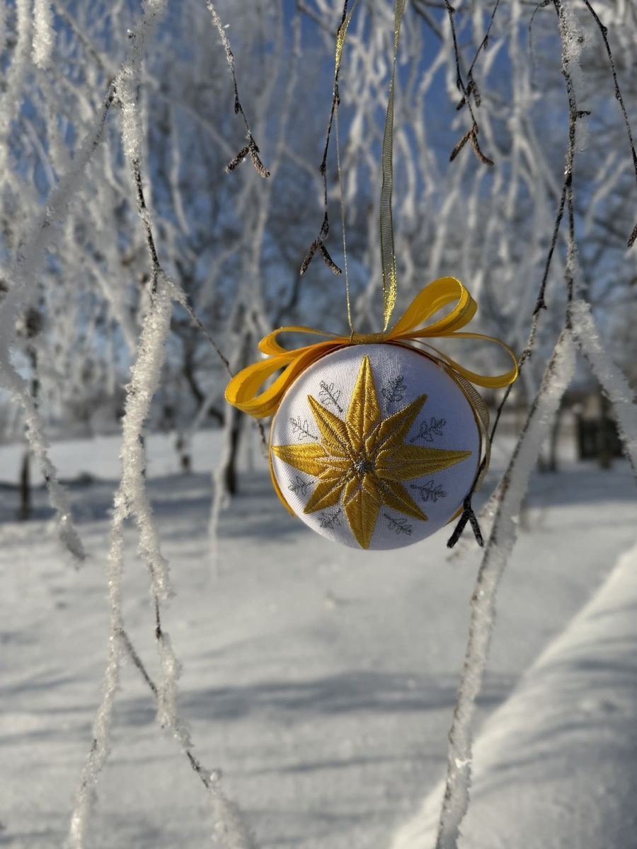 Новорічна куля з вишивкою &laquo;Вифлеємська зірка&raquo; 10 см 60-003 фото